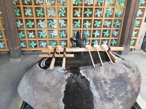 御嶽神社茅萱宮の手水舎