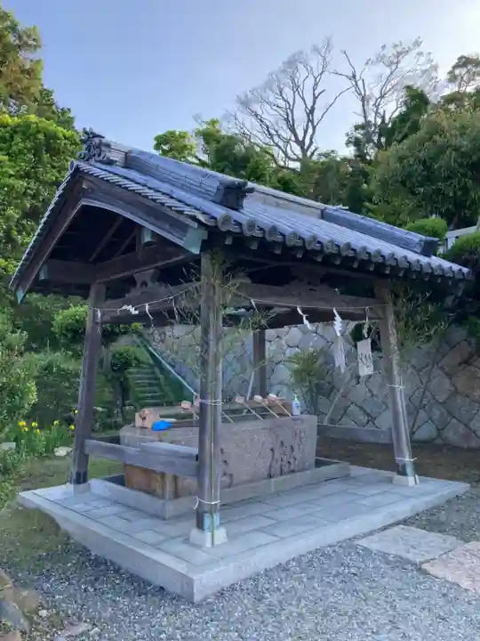 石屋神社の手水舎