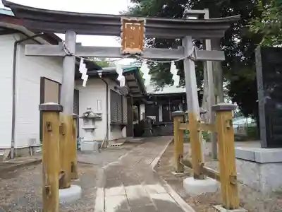 白山神社の鳥居