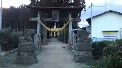 八幡神社の鳥居