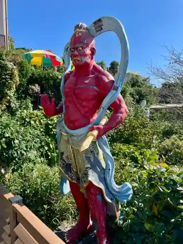 最福寺別院江の島大師の像