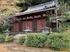 尊勝院の本殿