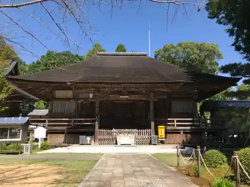 國分寺の本殿・本堂