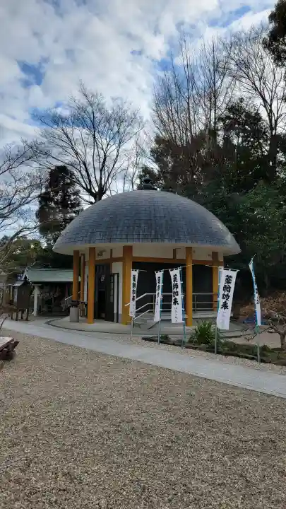 宝寿院の{uncategorized: "未分類", other: "その他", undefined: "問題あり", building: "その他建物", grave: "お墓", sacred_gate: "鳥居", guardian: "狛犬", statue: "像", buddha: "仏像", history: "歴史", nature: "自然", garden: "庭園", animal: "動物", pagoda: "塔", temizu: "手水舎", mountain_gate: "山門・神門", sanctuary: "本殿・本堂", subordinate: "末社・摂社", art: "芸術", scenery: "景色", jizo: "地蔵", ema: "絵馬", goshuin: "御朱印", omikuji: "おみくじ", items: "授与品その他", amulet: "お守り", goshuincho: "御朱印帳", eats: "食事", festival: "お祭り", votive_dance: "神楽", shichigosan: "七五三参", wedding: "結婚式", experience: "体験その他", initially: "初詣", around: "周辺", anti_infection: "感染症対策"}