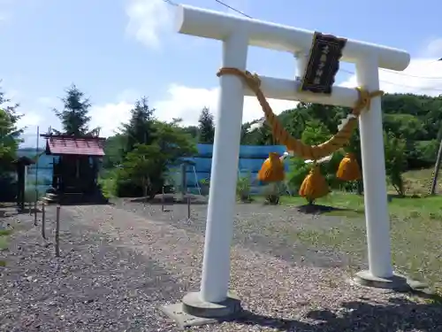 志撫子神社の鳥居