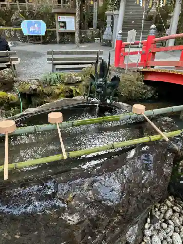 天河大辨財天社の{uncategorized: "未分類", other: "その他", undefined: "問題あり", building: "その他建物", grave: "お墓", sacred_gate: "鳥居", guardian: "狛犬", statue: "像", buddha: "仏像", history: "歴史", nature: "自然", garden: "庭園", animal: "動物", pagoda: "塔", temizu: "手水舎", mountain_gate: "山門・神門", sanctuary: "本殿・本堂", subordinate: "末社・摂社", art: "芸術", scenery: "景色", jizo: "地蔵", ema: "絵馬", goshuin: "御朱印", omikuji: "おみくじ", items: "授与品その他", amulet: "お守り", goshuincho: "御朱印帳", eats: "食事", festival: "お祭り", votive_dance: "神楽", shichigosan: "七五三参", wedding: "結婚式", experience: "体験その他", initially: "初詣", around: "周辺", anti_infection: "感染症対策"}