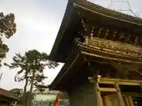 光明寺の山門・神門
