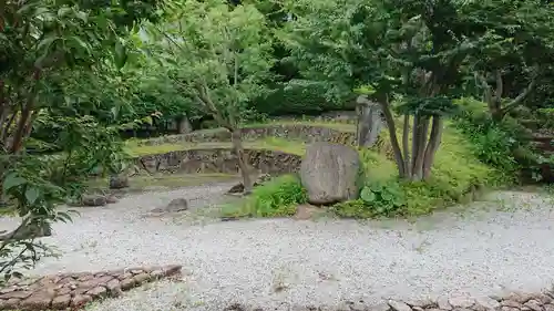 光厳寺の庭園