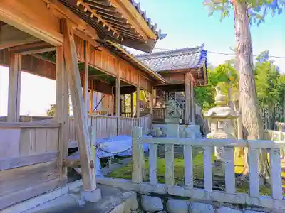 神明社（西川端）の本殿・本堂