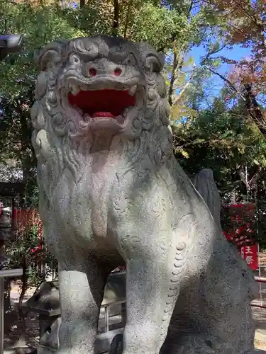 白山神社の狛犬