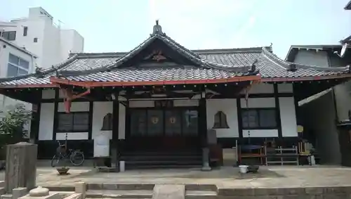 寶樹寺の本殿