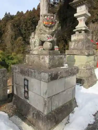 中之嶽神社の狛犬