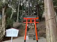吾妻神社の鳥居