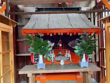 稲荷神社(川辺)(滋賀県)
