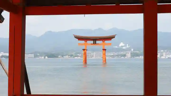 厳島神社(広島県)