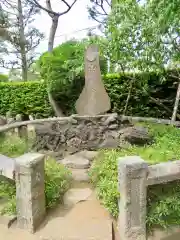 薭田神社の建物その他