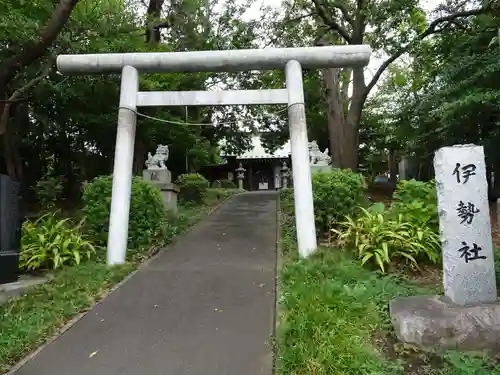 伊勢社の鳥居