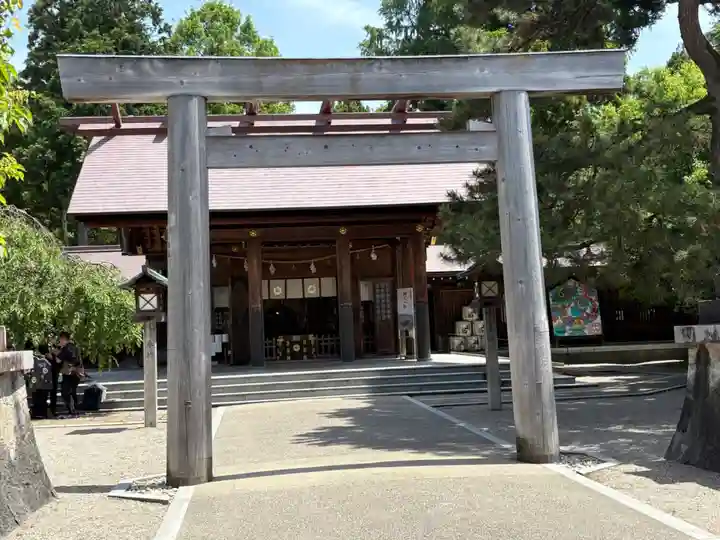 射水神社の鳥居