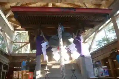 阿寒湖稲荷神社(北海道)