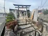 金親大明神の{uncategorized: "未分類", other: "その他", undefined: "問題あり", building: "その他建物", grave: "お墓", sacred_gate: "鳥居", guardian: "狛犬", statue: "像", buddha: "仏像", history: "歴史", nature: "自然", garden: "庭園", animal: "動物", pagoda: "塔", temizu: "手水舎", mountain_gate: "山門・神門", sanctuary: "本殿・本堂", subordinate: "末社・摂社", art: "芸術", scenery: "景色", jizo: "地蔵", ema: "絵馬", goshuin: "御朱印", omikuji: "おみくじ", items: "授与品その他", amulet: "お守り", goshuincho: "御朱印帳", eats: "食事", festival: "お祭り", votive_dance: "神楽", shichigosan: "七五三参", wedding: "結婚式", experience: "体験その他", initially: "初詣", around: "周辺", anti_infection: "感染症対策"}