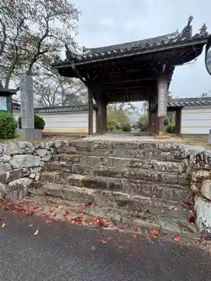 世尊寺(奈良県)