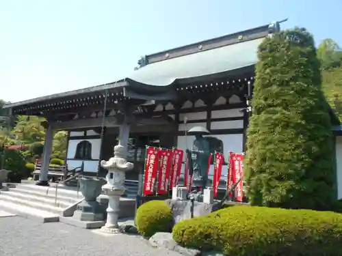 神光寺の本殿・本堂