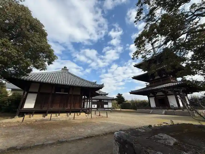 法起寺の{uncategorized: "未分類", other: "その他", undefined: "問題あり", building: "その他建物", grave: "お墓", sacred_gate: "鳥居", guardian: "狛犬", statue: "像", buddha: "仏像", history: "歴史", nature: "自然", garden: "庭園", animal: "動物", pagoda: "塔", temizu: "手水舎", mountain_gate: "山門・神門", sanctuary: "本殿・本堂", subordinate: "末社・摂社", art: "芸術", scenery: "景色", jizo: "地蔵", ema: "絵馬", goshuin: "御朱印", omikuji: "おみくじ", items: "授与品その他", amulet: "お守り", goshuincho: "御朱印帳", eats: "食事", festival: "お祭り", votive_dance: "神楽", shichigosan: "七五三参", wedding: "結婚式", experience: "体験その他", initially: "初詣", around: "周辺", anti_infection: "感染症対策"}