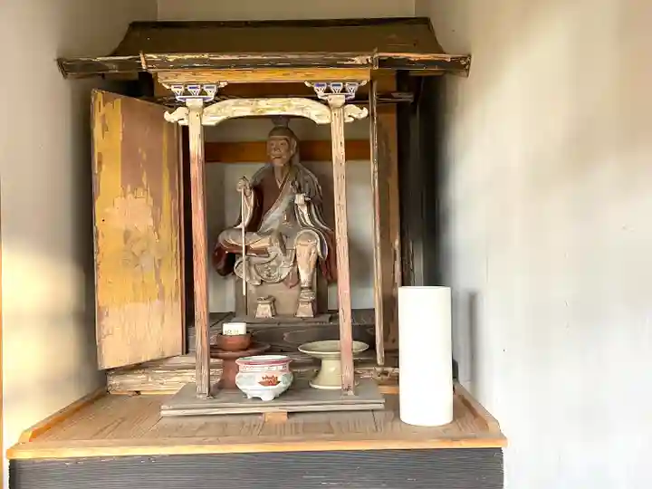 大日堂と行者堂(三重県)