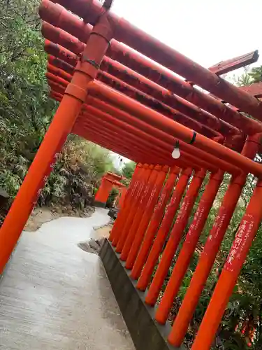 福徳稲荷神社の鳥居