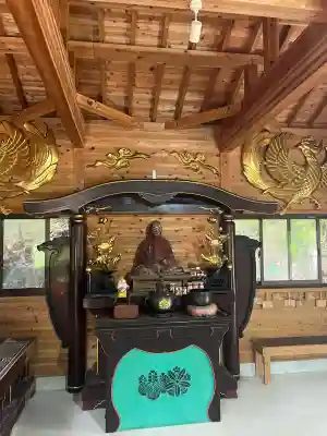 日輪寺の{uncategorized: "未分類", other: "その他", undefined: "問題あり", building: "その他建物", grave: "お墓", sacred_gate: "鳥居", guardian: "狛犬", statue: "像", buddha: "仏像", history: "歴史", nature: "自然", garden: "庭園", animal: "動物", pagoda: "塔", temizu: "手水舎", mountain_gate: "山門・神門", sanctuary: "本殿・本堂", subordinate: "末社・摂社", art: "芸術", scenery: "景色", jizo: "地蔵", ema: "絵馬", goshuin: "御朱印", omikuji: "おみくじ", items: "授与品その他", amulet: "お守り", goshuincho: "御朱印帳", eats: "食事", festival: "お祭り", votive_dance: "神楽", shichigosan: "七五三参", wedding: "結婚式", experience: "体験その他", initially: "初詣", around: "周辺", anti_infection: "感染症対策"}