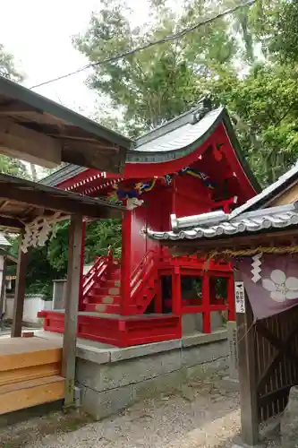 あやめ池神社の本殿