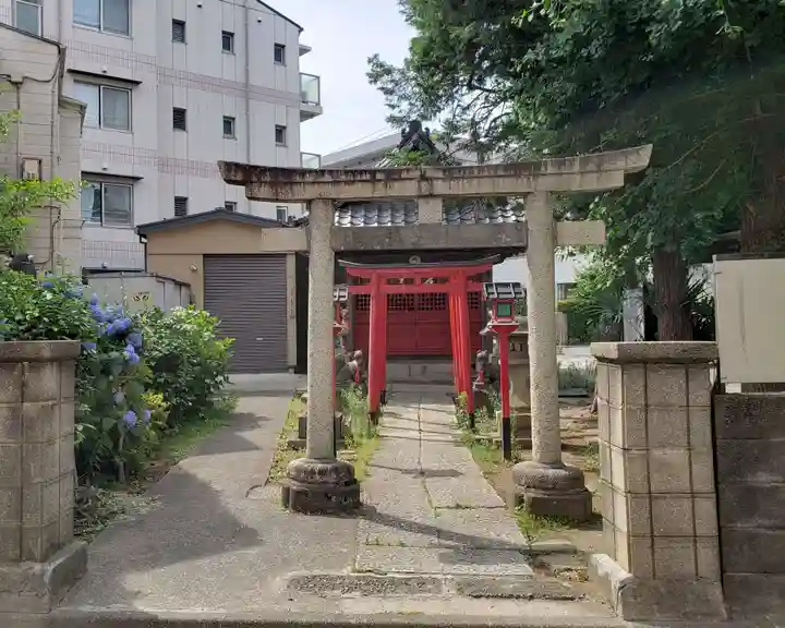 田中稲荷神社の鳥居