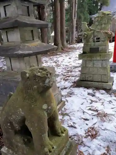 八幡神社の狛犬