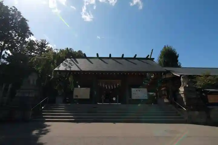 開成山大神宮の山門・神門