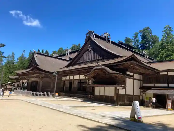 高野山金剛峯寺の本殿・本堂