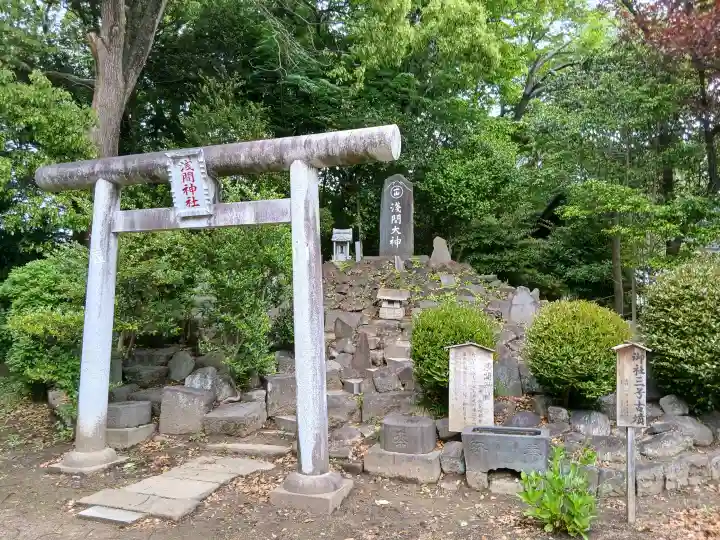 姉埼神社の{uncategorized: "未分類", other: "その他", undefined: "問題あり", building: "その他建物", grave: "お墓", sacred_gate: "鳥居", guardian: "狛犬", statue: "像", buddha: "仏像", history: "歴史", nature: "自然", garden: "庭園", animal: "動物", pagoda: "塔", temizu: "手水舎", mountain_gate: "山門・神門", sanctuary: "本殿・本堂", subordinate: "末社・摂社", art: "芸術", scenery: "景色", jizo: "地蔵", ema: "絵馬", goshuin: "御朱印", omikuji: "おみくじ", items: "授与品その他", amulet: "お守り", goshuincho: "御朱印帳", eats: "食事", festival: "お祭り", votive_dance: "神楽", shichigosan: "七五三参", wedding: "結婚式", experience: "体験その他", initially: "初詣", around: "周辺", anti_infection: "感染症対策"}