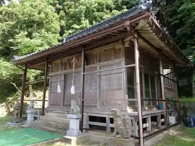 八幡神社の本殿・本堂