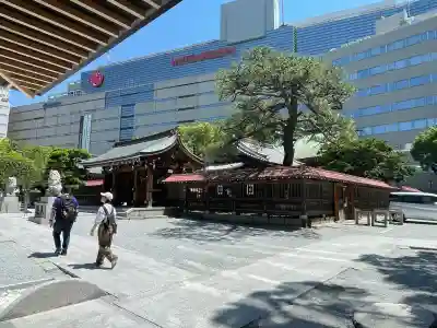 警固神社の{uncategorized: "未分類", other: "その他", undefined: "問題あり", building: "その他建物", grave: "お墓", sacred_gate: "鳥居", guardian: "狛犬", statue: "像", buddha: "仏像", history: "歴史", nature: "自然", garden: "庭園", animal: "動物", pagoda: "塔", temizu: "手水舎", mountain_gate: "山門・神門", sanctuary: "本殿・本堂", subordinate: "末社・摂社", art: "芸術", scenery: "景色", jizo: "地蔵", ema: "絵馬", goshuin: "御朱印", omikuji: "おみくじ", items: "授与品その他", amulet: "お守り", goshuincho: "御朱印帳", eats: "食事", festival: "お祭り", votive_dance: "神楽", shichigosan: "七五三参", wedding: "結婚式", experience: "体験その他", initially: "初詣", around: "周辺", anti_infection: "感染症対策"}