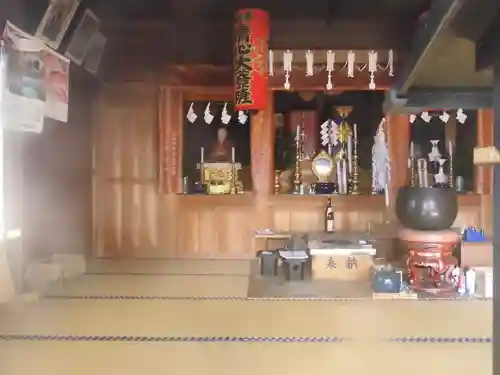 花蔵院の本殿・本堂