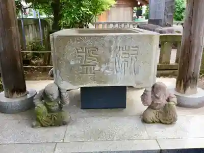 阿豆佐味天神社 立川水天宮の手水舎