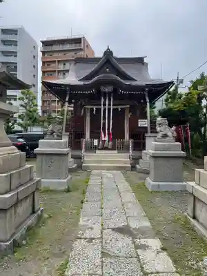 三輪厳島神社（弁天神社）の{uncategorized: "未分類", other: "その他", undefined: "問題あり", building: "その他建物", grave: "お墓", sacred_gate: "鳥居", guardian: "狛犬", statue: "像", buddha: "仏像", history: "歴史", nature: "自然", garden: "庭園", animal: "動物", pagoda: "塔", temizu: "手水舎", mountain_gate: "山門・神門", sanctuary: "本殿・本堂", subordinate: "末社・摂社", art: "芸術", scenery: "景色", jizo: "地蔵", ema: "絵馬", goshuin: "御朱印", omikuji: "おみくじ", items: "授与品その他", amulet: "お守り", goshuincho: "御朱印帳", eats: "食事", festival: "お祭り", votive_dance: "神楽", shichigosan: "七五三参", wedding: "結婚式", experience: "体験その他", initially: "初詣", around: "周辺", anti_infection: "感染症対策"}