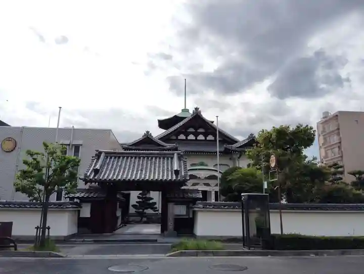 高松興正寺別院(香川県)