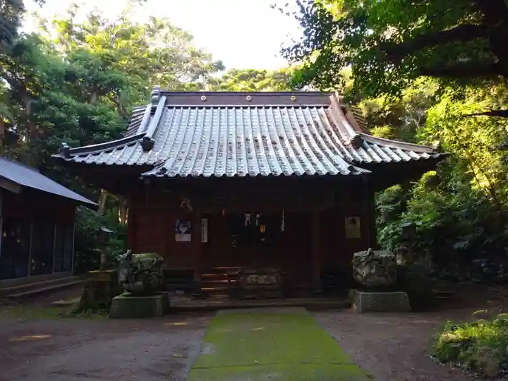 渡海神社の本殿・本堂
