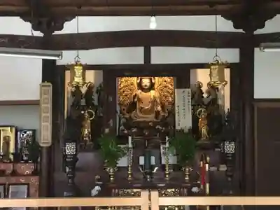 羅漢寺の本殿・本堂