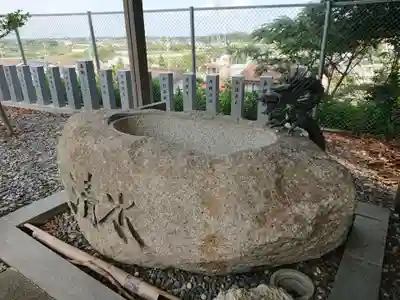 八柱神社の手水舎