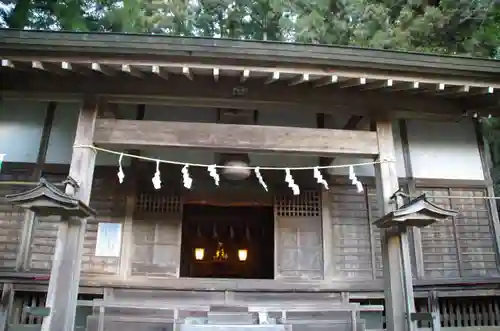 青渭神社里宮の本殿・本堂
