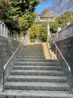 白髭神社の{uncategorized: "未分類", other: "その他", undefined: "問題あり", building: "その他建物", grave: "お墓", sacred_gate: "鳥居", guardian: "狛犬", statue: "像", buddha: "仏像", history: "歴史", nature: "自然", garden: "庭園", animal: "動物", pagoda: "塔", temizu: "手水舎", mountain_gate: "山門・神門", sanctuary: "本殿・本堂", subordinate: "末社・摂社", art: "芸術", scenery: "景色", jizo: "地蔵", ema: "絵馬", goshuin: "御朱印", omikuji: "おみくじ", items: "授与品その他", amulet: "お守り", goshuincho: "御朱印帳", eats: "食事", festival: "お祭り", votive_dance: "神楽", shichigosan: "七五三参", wedding: "結婚式", experience: "体験その他", initially: "初詣", around: "周辺", anti_infection: "感染症対策"}