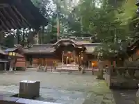 諏訪大社の本殿・本堂