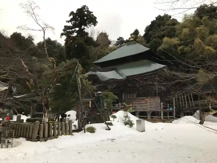 松尾寺の本殿・本堂