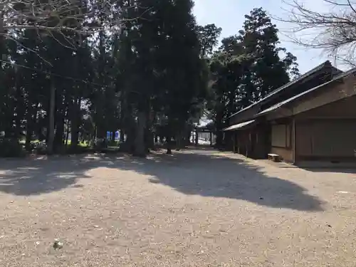 川田神社の建物その他